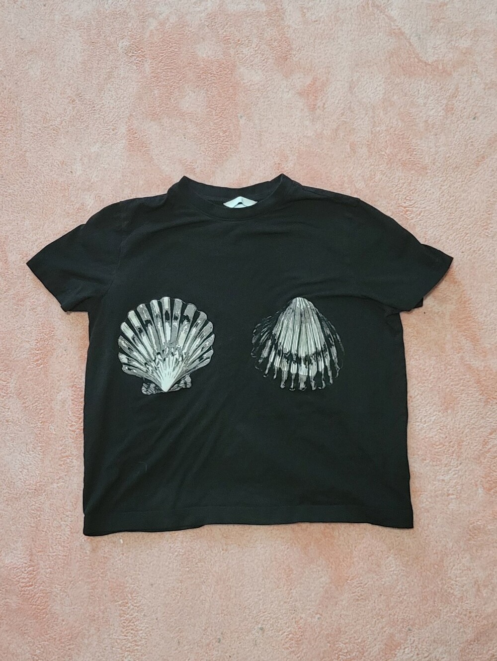 H&M Seashell Tee